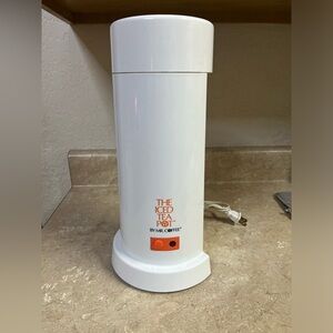 Mr. Coffee Iced Tea Pot in White